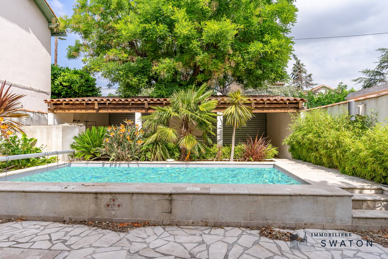 piscine chauffée La Valentine