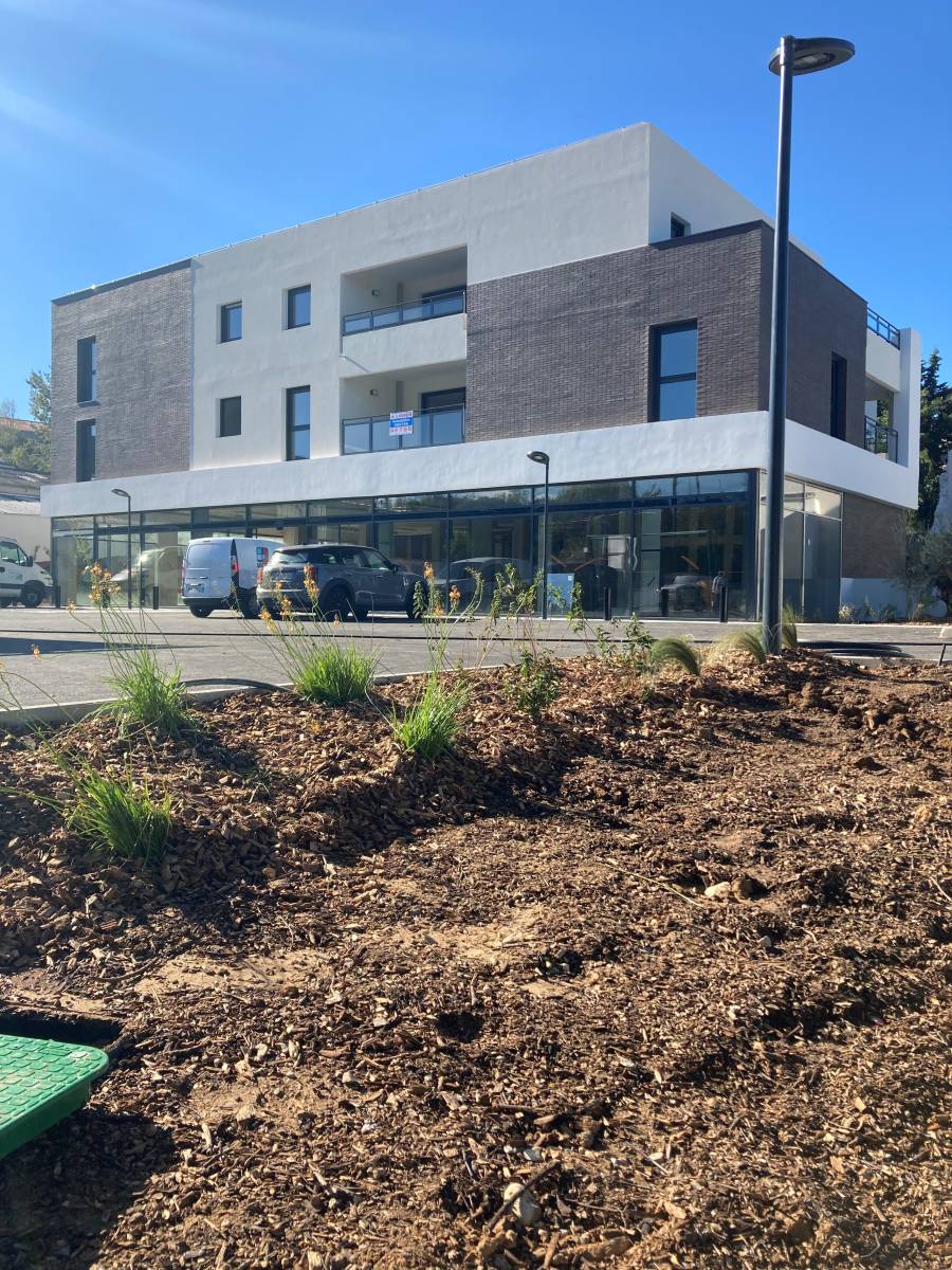 SUPERBE APPARTEMENT TYPE 3 MARSEILLE 13011