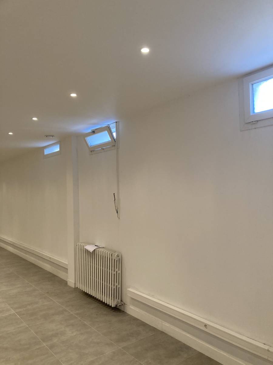 LOCAL COMMERCIAL 255 m²