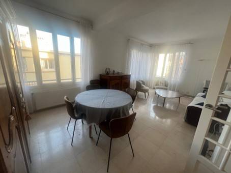 salle à manger 13006