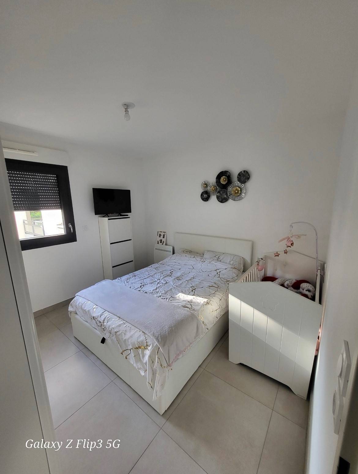 Appartement T2  très élégant, proche du village de la Valentine