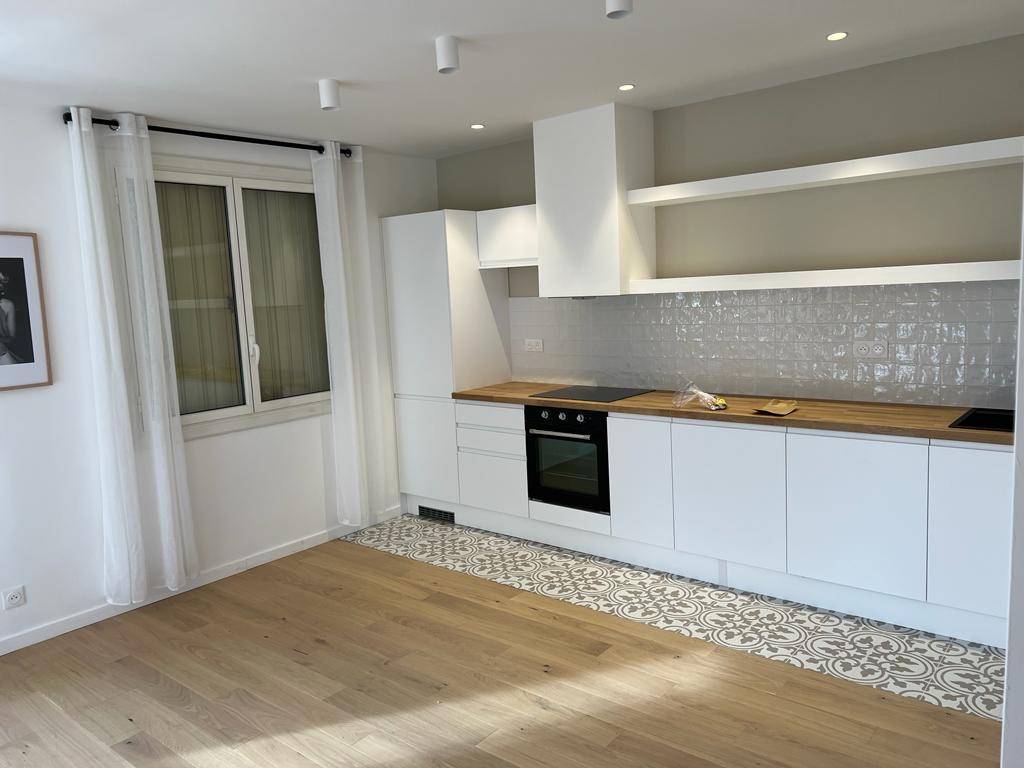 CUISINE ENTIEREMENT EQUIPEE MARSEILLE 7 EME