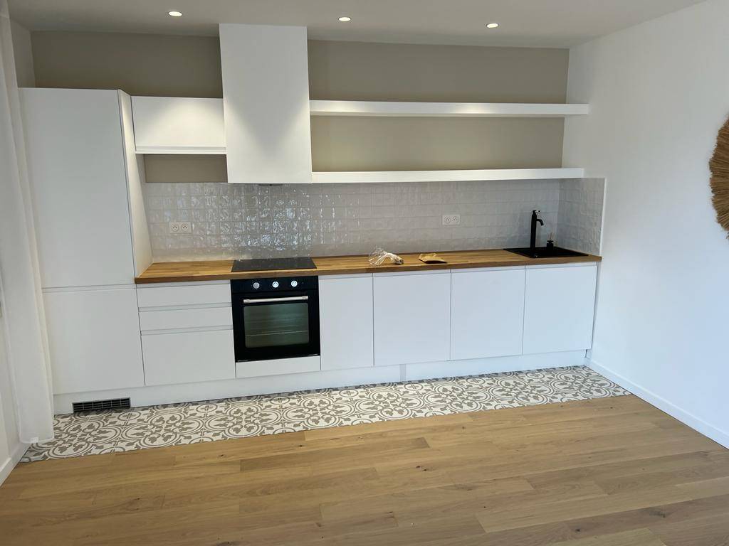 CUISINE ENTIEREMENT EQUIPEE MARSEILLE 7 EME