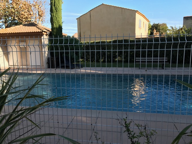 pointe rouge piscine 13008