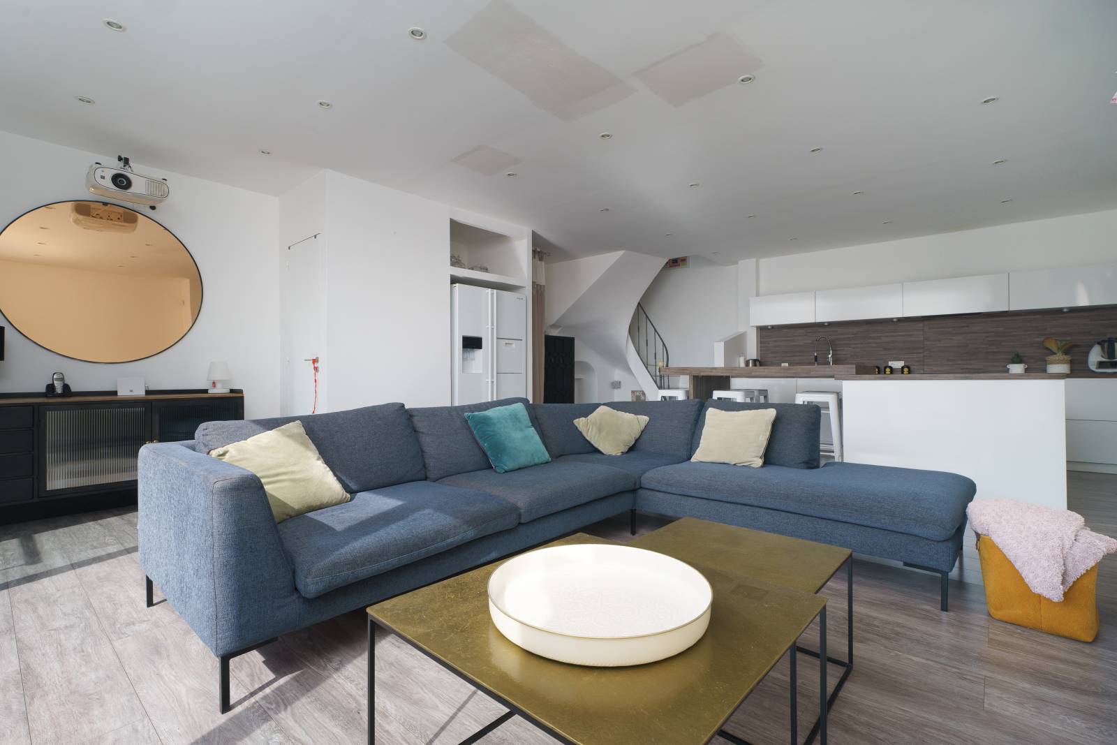 Maison avec piscine et garages Bompard 13007