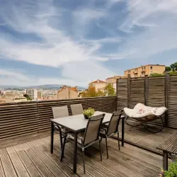grande terrasse Marseille 8eme vue dégagée au calme 