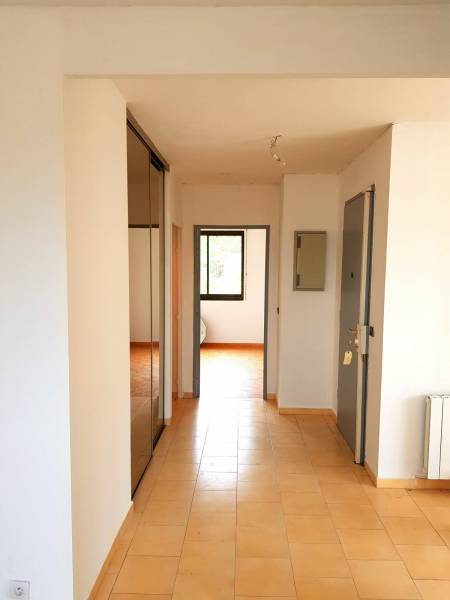 Location appartement T4 lumineux hauts de Perier Marseille 13008