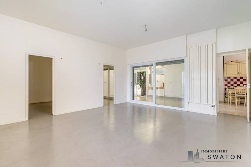 Maison au calme Jardin et Piscine La Valentine