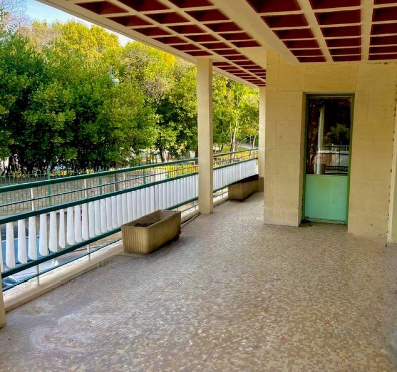 VENTE - APPARTEMENT 6 PIECES 168.02 m²