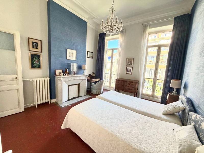 Belle chambre elegante