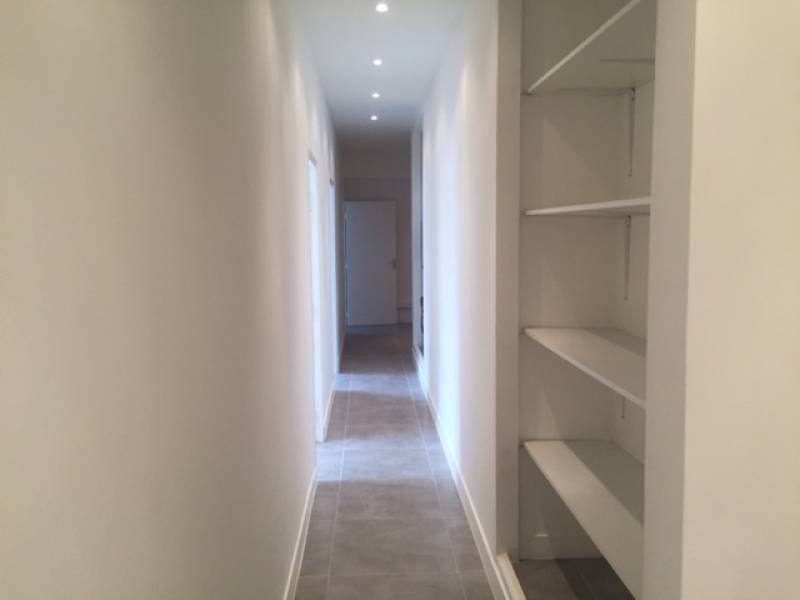 LOCAL COMMERCIAL 255 m²