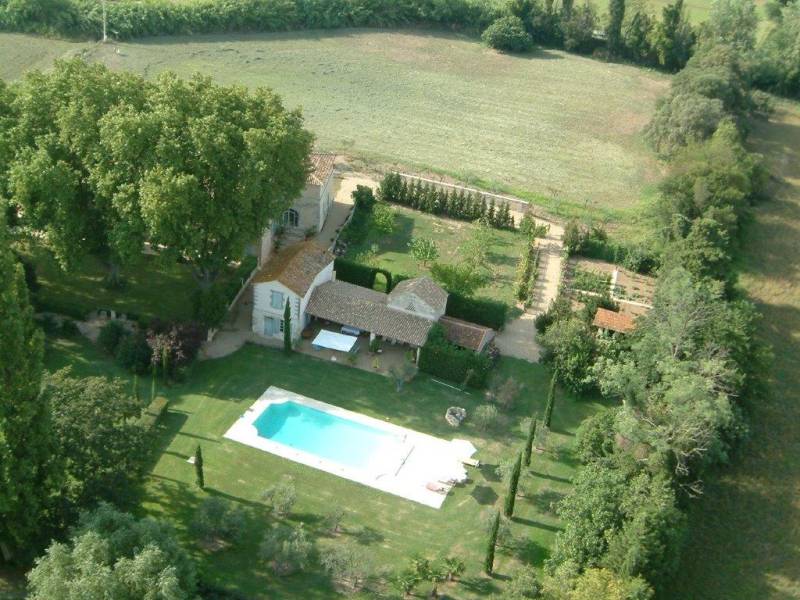 Belle demeure au pied des Alpilles, 13104 Arles prix sur demande