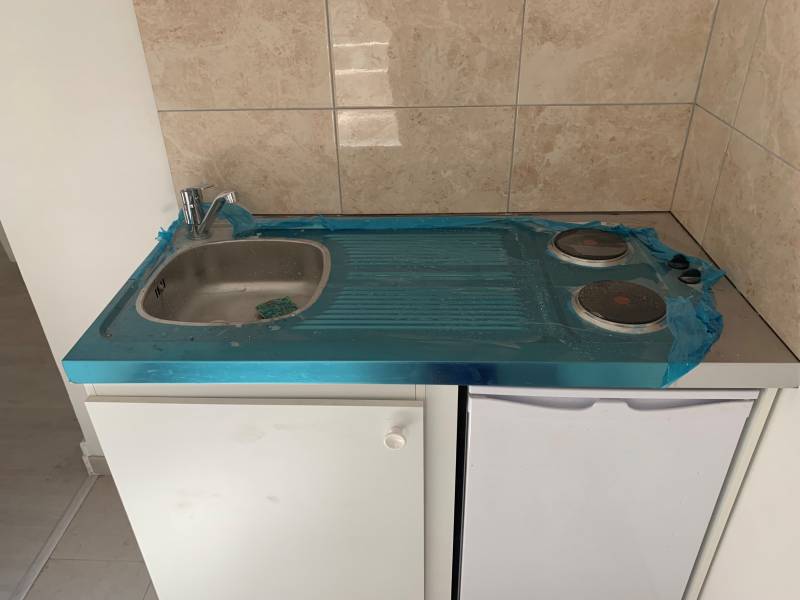 Studio rénové à louer proximité rue de Lodi 13006