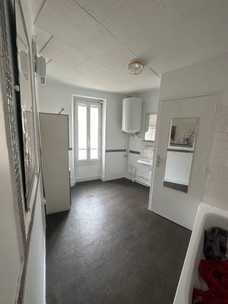 Grande salle de bains 13006 Marseille