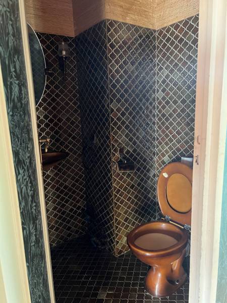 Appartement très élégant T6 avec Garage et cave au calme 13008 Marseille