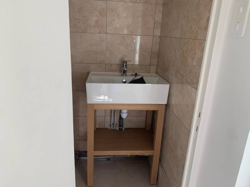 Studio rénové à louer proximité rue de Lodi 13006