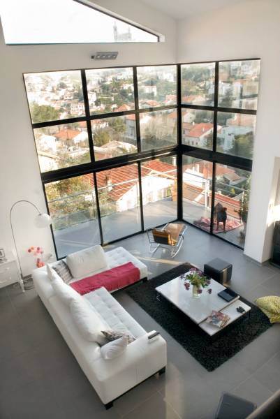 Superbe Maison A Vendre - ROUCAS BLANC -