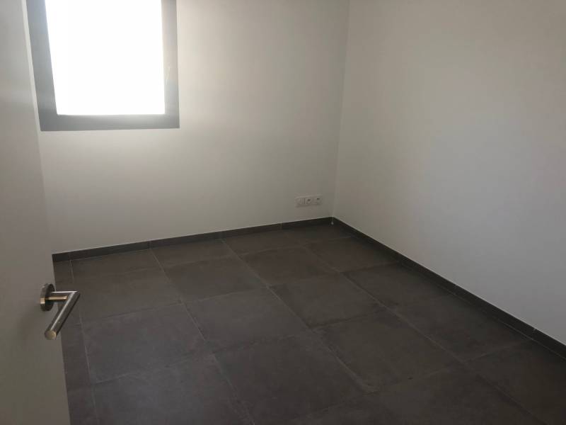 chambre avec rangement Marseille 7eme roucas blanc