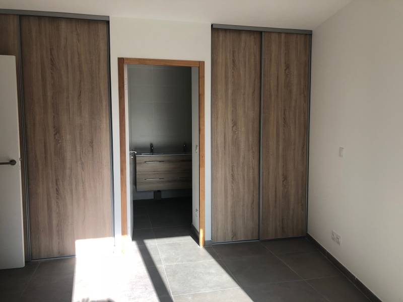 chambre avec rangement Marseille 7eme roucas blanc