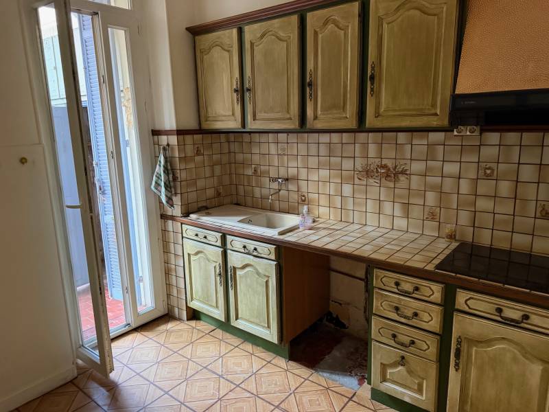 Grande cuisine équipée et séparée