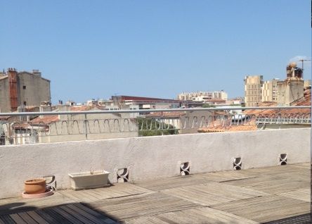 appartement  1 Marseille 13005 baille timone très grande terrasse