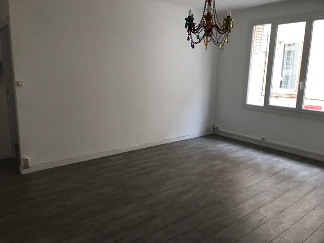 appartement grand séjour lumineux marseille 13007