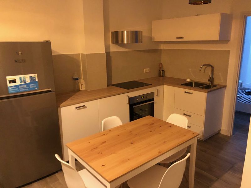 t2 meuble préfecture vieux port centre ville