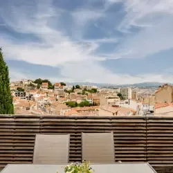 grande terrasse Marseille 8eme vue dégagée au calme 