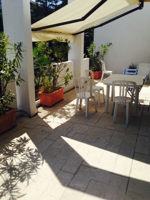 APPARTEMENT  4 marseille 13008 borely/DAVID tres grande terrasse